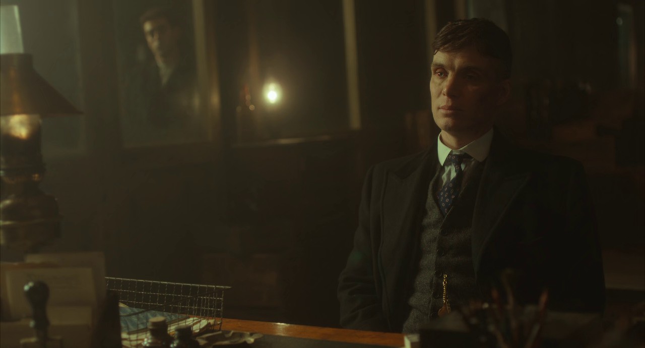 Peaky Blinders S02 Episode -02 (2014) (Hindi + English) Dual Audio Web Series BluRay HEVC 1080p ESub.mkv.0000
